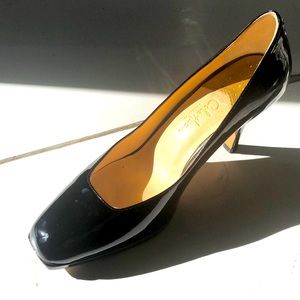 Cole Hann collection Nike black patent pumps